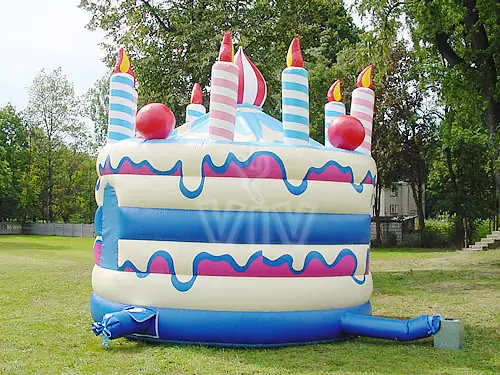 Cake roofed inflatable bounce