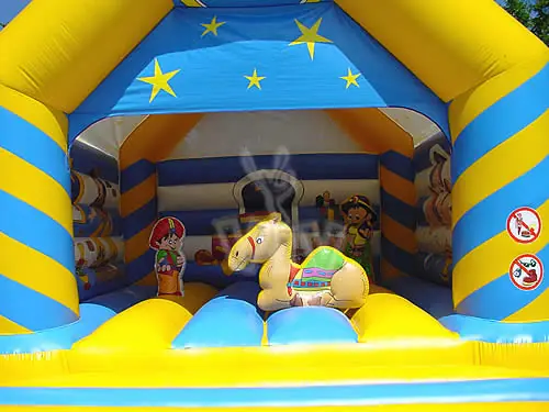 Aladdin roofed inflatable bounce