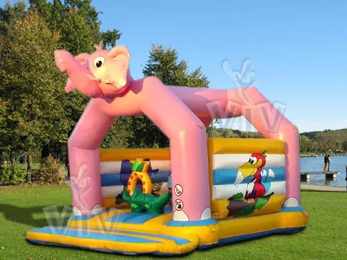 Elephant roofed inflatable bounce
