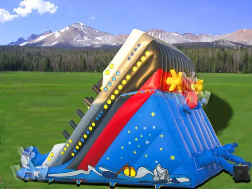 Titanic ship-shaped inflatable slide