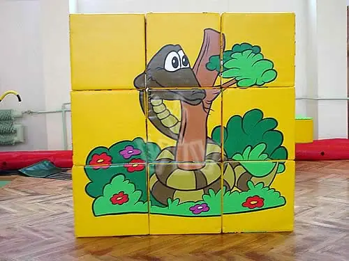 Puzzle 2 foam soft play element for dry indoor play areas