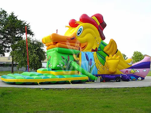 Duck swallower inflatable slide