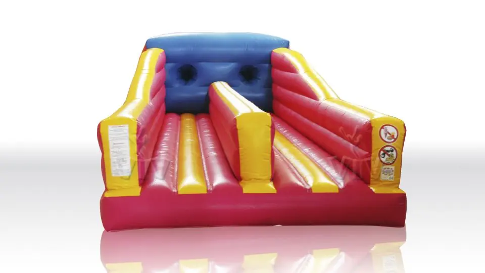 Bungee Run Giant commercial inflatable action game