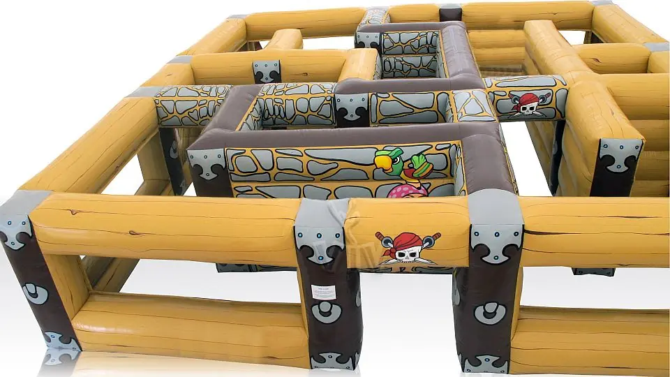 Maze commercial inflatable action game