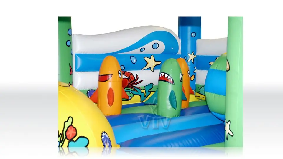Active Center Ocean 6.9 x 5.9 x 3.3 m commercial inflatable active center