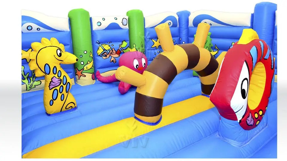 Active Center Oceanic with wall commercial inflatable active center