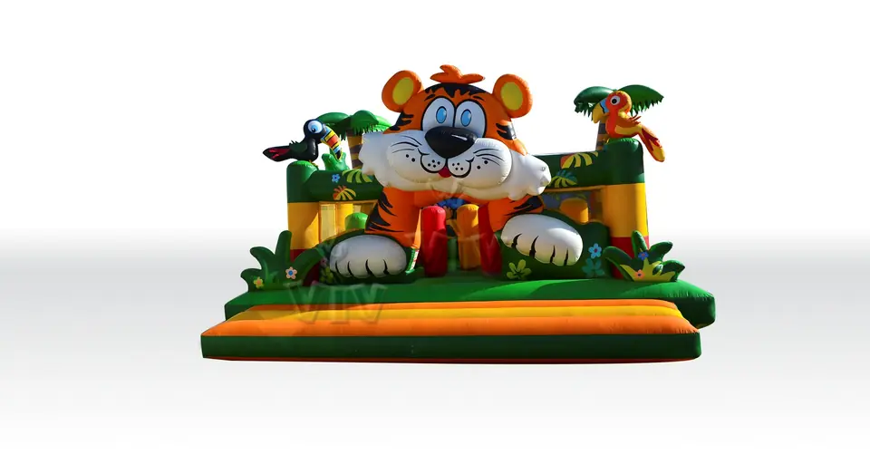 Active Center Ruffi - Collection Jungle De Luxe commercial inflatable active center