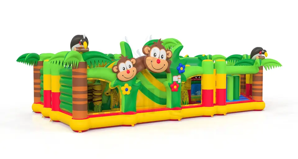 Crocodile swallower with fence II commercial inflatable active center