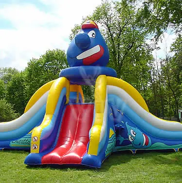 Drop-shaped inflatable slide