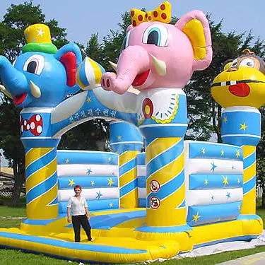 Angel open-top inflatable bounce