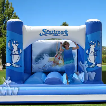 Santispark open-top inflatable bounce