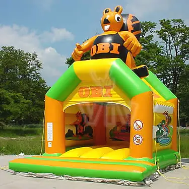 Obi roofed inflatable bounce