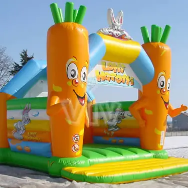Karotti roofed inflatable bounce