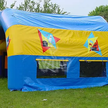 Polo promotional inflatable product photo